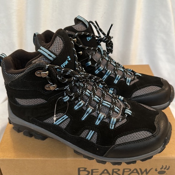 BEARPAW® Ridgewood Suede Mid Hiker Boot with NeverWet™ Technology - Picture 6 of 8